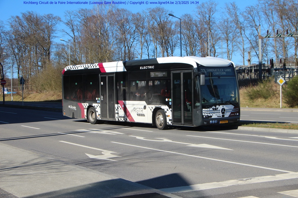 0325032
