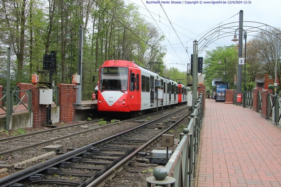 0424028